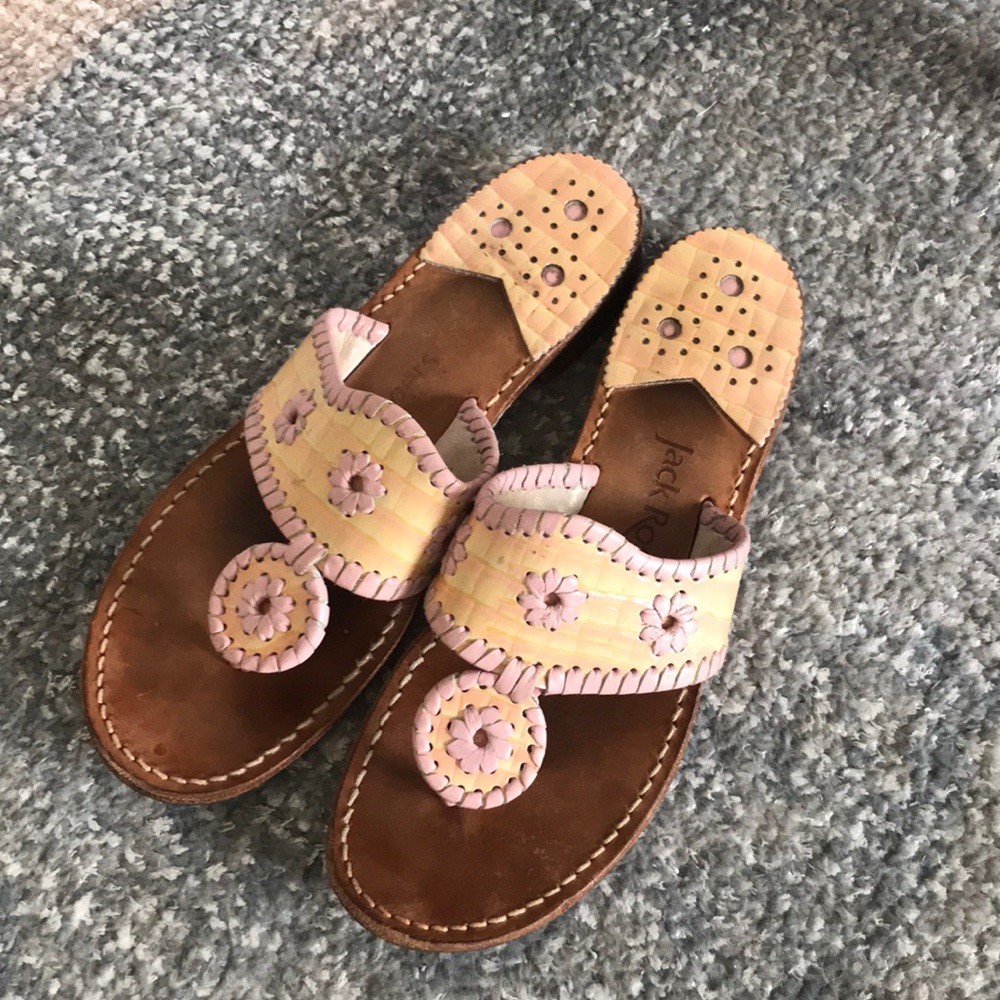 Jack Rogers in pink/croc print